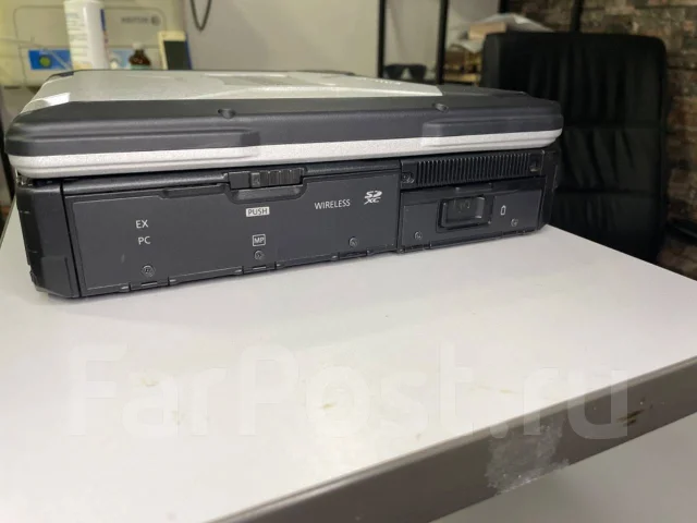 Panasonic Toughbook CF-31. 13.3", 2,5����, ��� 8 ��, ���� 240���, WiFi: 1, Bluetooth: 1, ����������� �� 6��. ��� ����� �� ������������ ����
