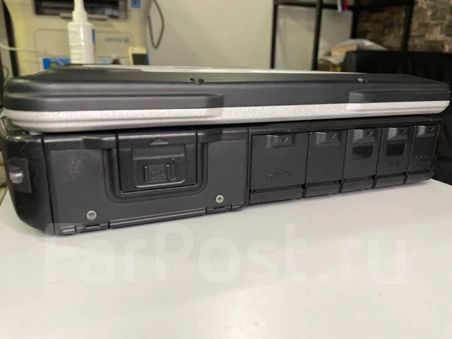 Panasonic Toughbook CF-31. 13.3", 2,5����, ��� 8 ��, ���� 240���, WiFi: 1, Bluetooth: 1, ����������� �� 6��. ��� ����� �� ������������ ����