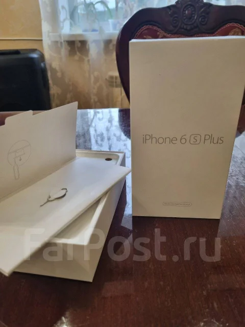 Apple iPhone 6s Plus. �/�, 128 ��, �������, 3G, 4G LTE, NFC ����