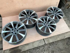 Topy Zina. 7.5x18", 5x114.3, ET38 ����