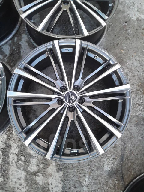Weds Kranze Acuerdo. 8.0x19", 5x100, ET48, �� 70,1���. ����