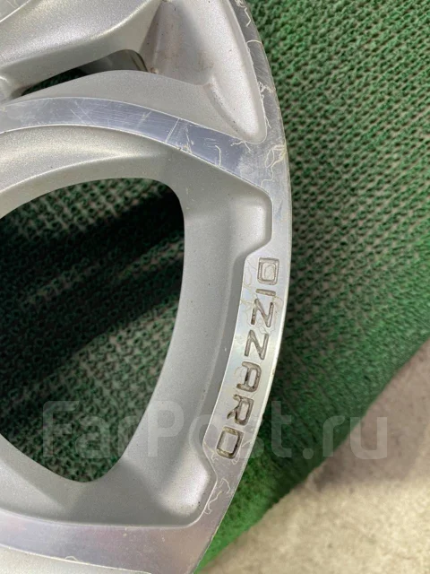 Dizzard. 8.0x18", 5x150, ET50 ����