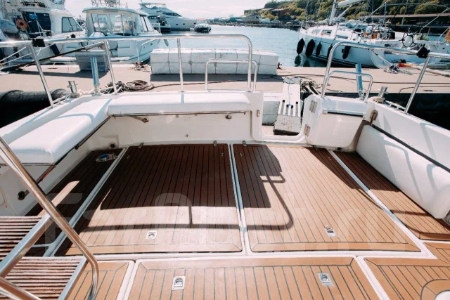 Yamaha SC-32. 1995 ���, ����� 10��., ��������� ������������, 400��.�., ������ ����