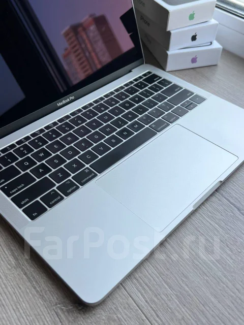 Apple MacBook Pro 13 2017 Mid. 13.3", 2,3����, ��� 8 ��, ���� 256���, WiFi: 1, Bluetooth: 1, ����������� �� 10��. ����