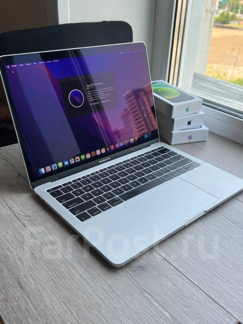 Apple MacBook Pro 13 2017 Mid. 13.3", 2,3����, ��� 8 ��, ���� 256���, WiFi: 1, Bluetooth: 1, ����������� �� 10��. ����