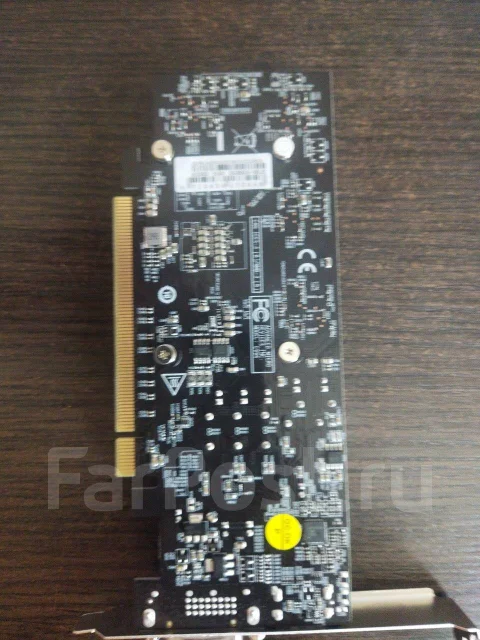 Radeon RX 550 ����