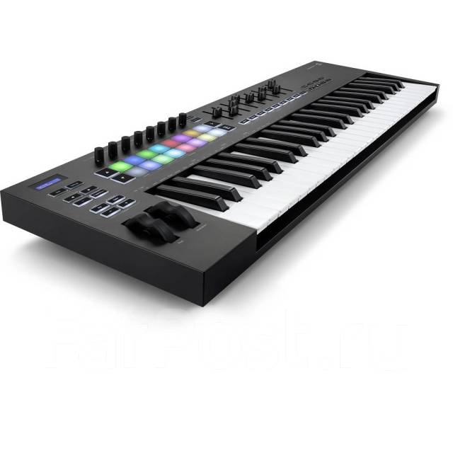 Миди клавиатура, 49 клавиш Novation Launchkey 49 MK3, новый, в наличии ...