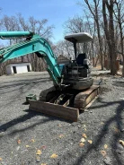 Kobelco SK30UR ����