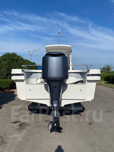 Avanraid C260 Angler. ����� 8��., ��������� ��� ���������, 200��.�., ������. ��� ����� �� ������������ ����