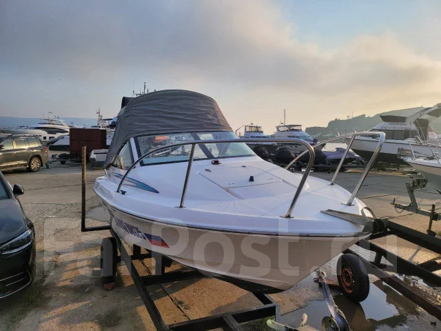 ���� 18. 2015 ���, ����� 5,5��., ��������� ���������, 60��.�., ������ ����