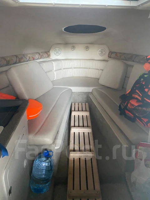 Crownline. 2005 ���, ����� 7��., ��������� ������������, 250��.�., ������ ����