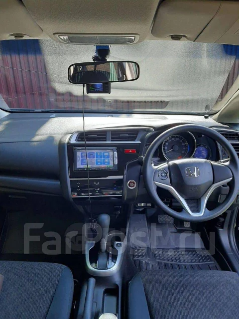 Honda Fit. ��������, 4wd, 1.3 (100��.�.), ������, 136����. �� ����