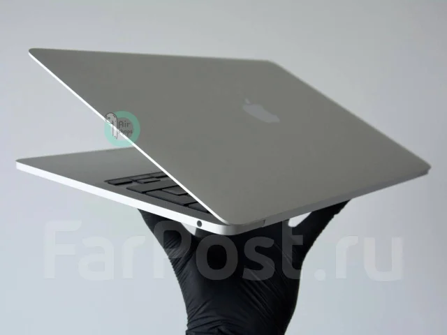 Apple MacBook Pro 13 2020 Late. ��� 8 ��, ���� 512���, WiFi: 1, Bluetooth: 1 ����