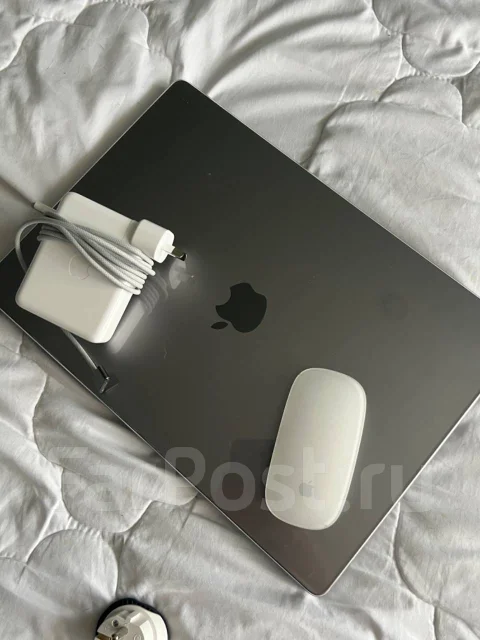 Apple MacBook Pro 16 2023. 16", WiFi: 1, Bluetooth: 1 ����