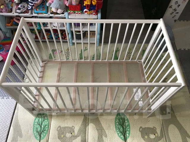 �������� ������� IKEA ��������. (�) 60���, (�) 120���, ������ � ��������� ����