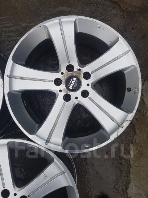 PIAA. 8.0x18", 5x114.3, ET38, �� 70,1���. ����