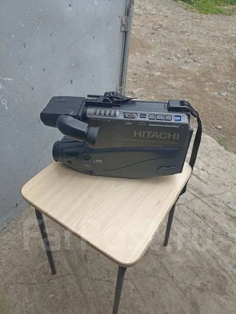 Hitachi. � ���������� ����