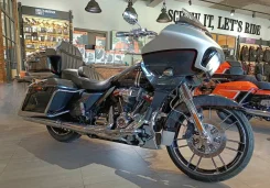 Harley-Davidson CVO Road Glide. 1 923����. ��., ��������, ���������, ������ �� �� ����