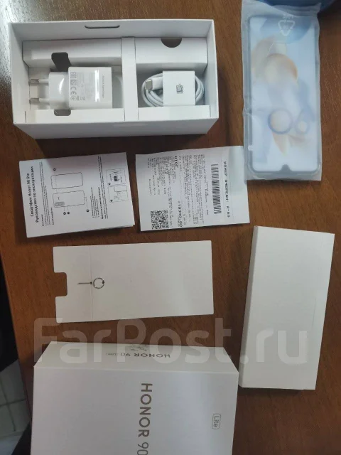 Honor 90 lite. �/�, 256 ��, 3G, 4G LTE, 5G, Dual-SIM, NFC ����