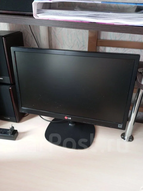 LG. 18.5", ���������� �� (LCD, LED, QLED) ����