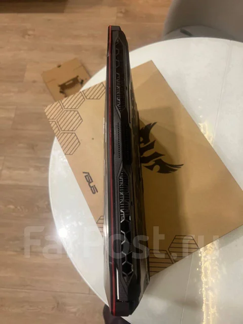 Asus TUF Gaming F17 FX706LI. 17.3", 2,5����, ���� 512���, WiFi: 1, Bluetooth: 1 ����