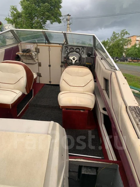 Maxum. 1990 ���, ����� 6��., ��������� ������������, 132��.�., ������ ����