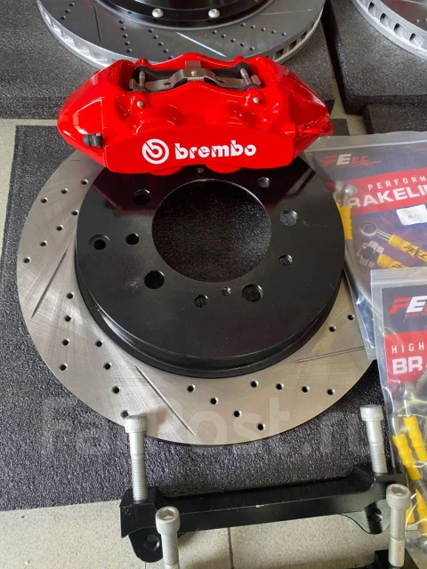 ��������� ������� Brembo 8,4 LX 570, LC 200 ���������, ������!