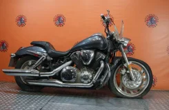 Honda VTX 1300 ����