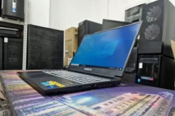 Gigabyte G5. 15.6", ��� 16 ��, ���� 512���, WiFi, ����������� �� 3��. ����