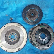 ��������� �������� Toyota Caldina 31210-32130, 31210-33030, 31250-20250 3121032130 ����