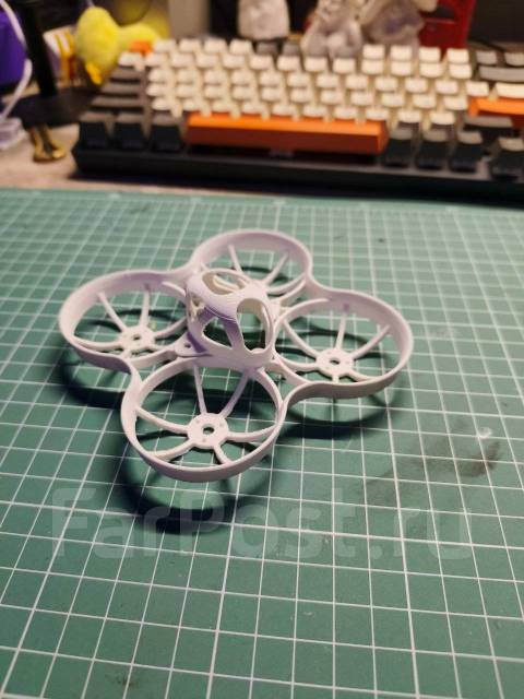 3D-. 