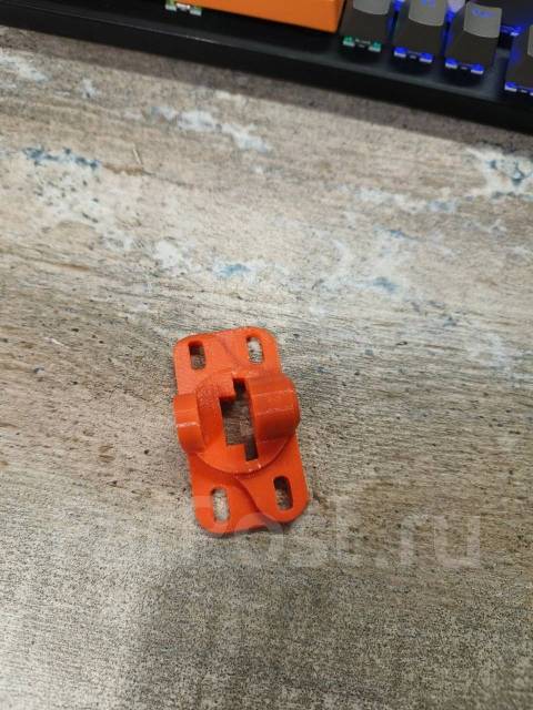 3D-. 