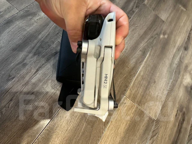 DJI Mini 2 SE ����