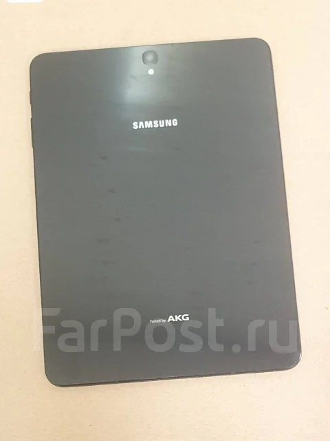 Samsung. 9.7 ������, ������ 32 �� ����