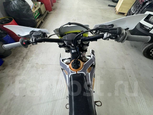 Husqvarna TE 300i. 300����. ��., ��������, ��� ���, ������ �� �� ����
