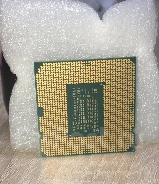 Intel Pentium Gold G6400 ����