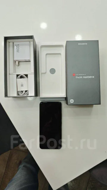 Xiaomi 14 Pro. �/�, 1 ��, ����� ����