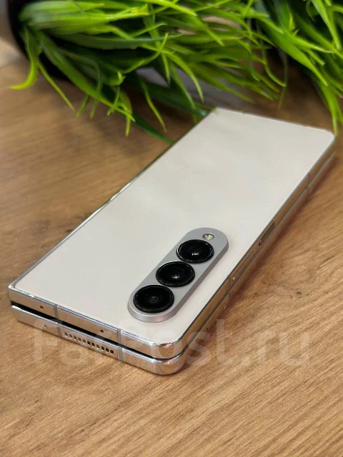 Samsung Galaxy Z Fold4. �/�, 512 �� ����
