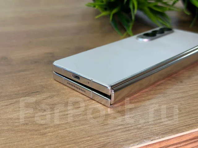 Samsung Galaxy Z Fold4. �/�, 512 �� ����