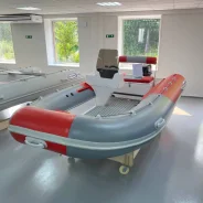East Marine. 2024 ���, ����� 4,5��., ��������� ���������, 40��.�. ����