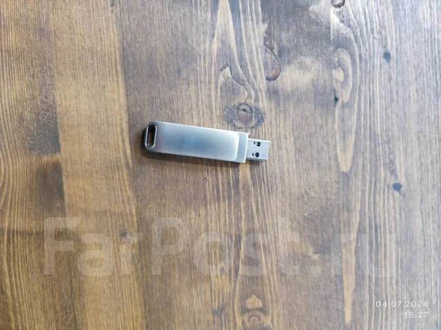 ������ USB 3.0. 64���, ��������� 3.0 ����