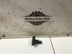 ���������� ������� (��������) Suzuki Swift 2004-2010 1380084E00 1380084E00 ����