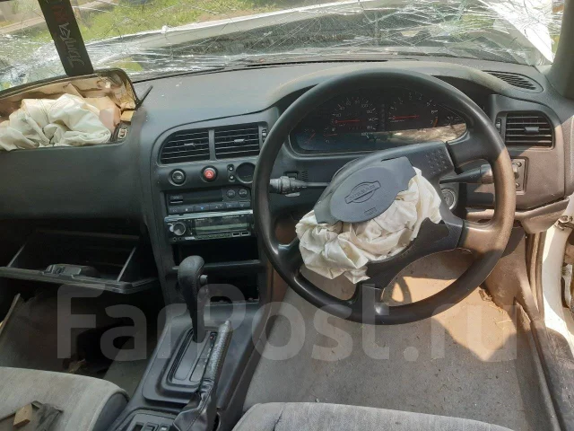 Nissan Skyline. HR33, RB20E ����