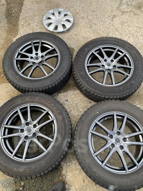 Mondera. 7.0x17", 5x114.3, ET48 ����