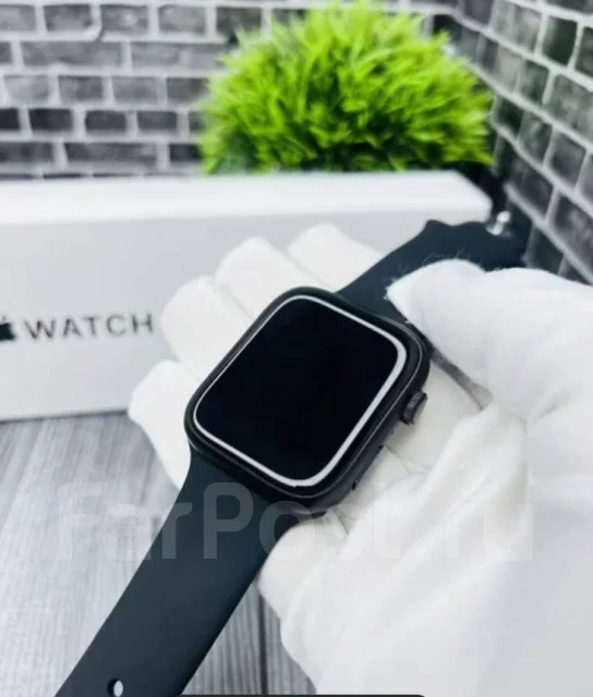Apple Watch Series 8. NFC ����
