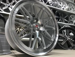 Vossen LC-107. 8.0/9.0x18", 5x114.3, ET30/38, �� 73,1���. ��� ����� �� ����������� ����