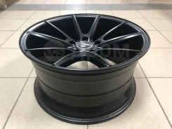 Vossen VFS-1. 9.0x18", 5x114.3, ET37, �� 73,1���. ��� ����� �� ����������� ����