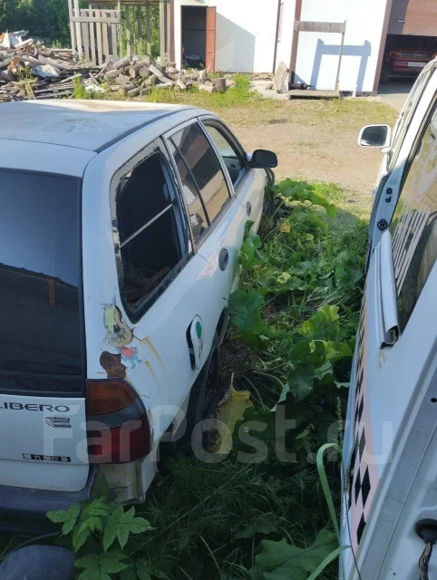 Mitsubishi Libero ����