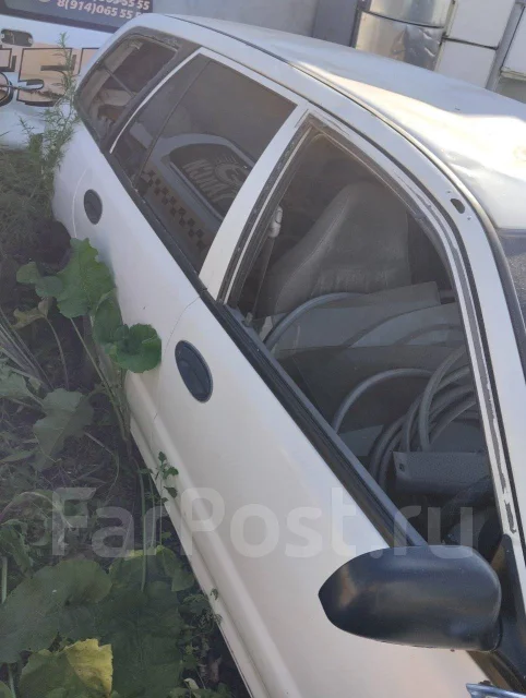 Mitsubishi Libero ����