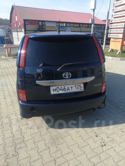 Toyota Isis. ��������, 4wd, 1.8 (155��.�.), ������, 123 000����. �� ����